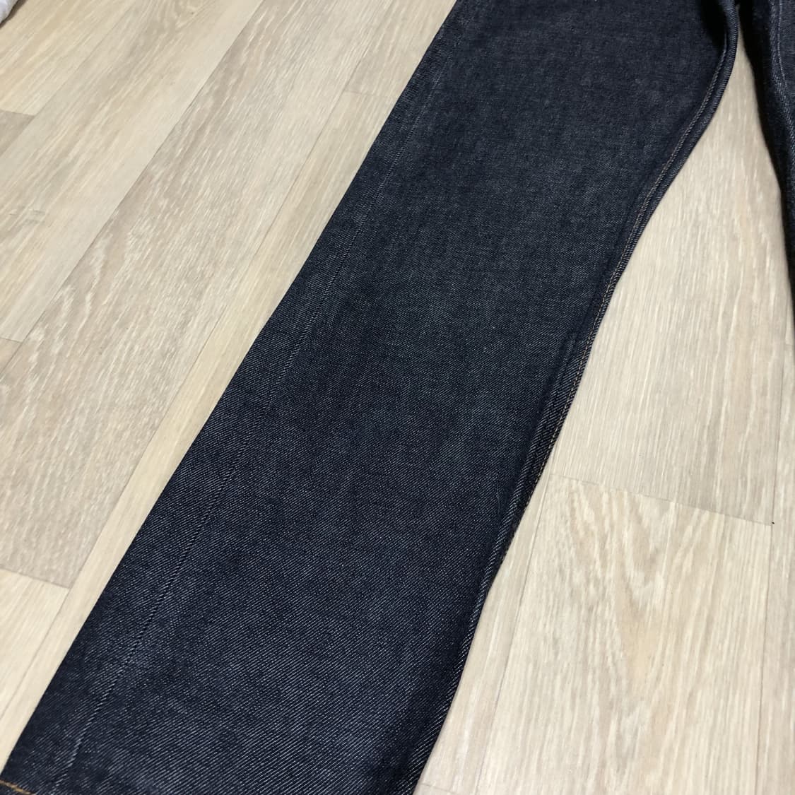 (28) 아페세 APC 쁘띠 스탠 슬림 스트레이트핏 셀비지 데님 상품이미지2