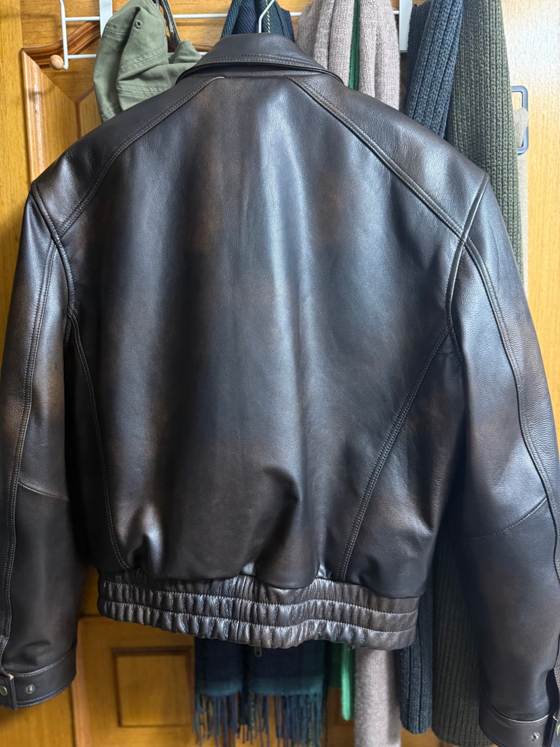 엘무드 헥터고트 46 새상품 상품이미지3