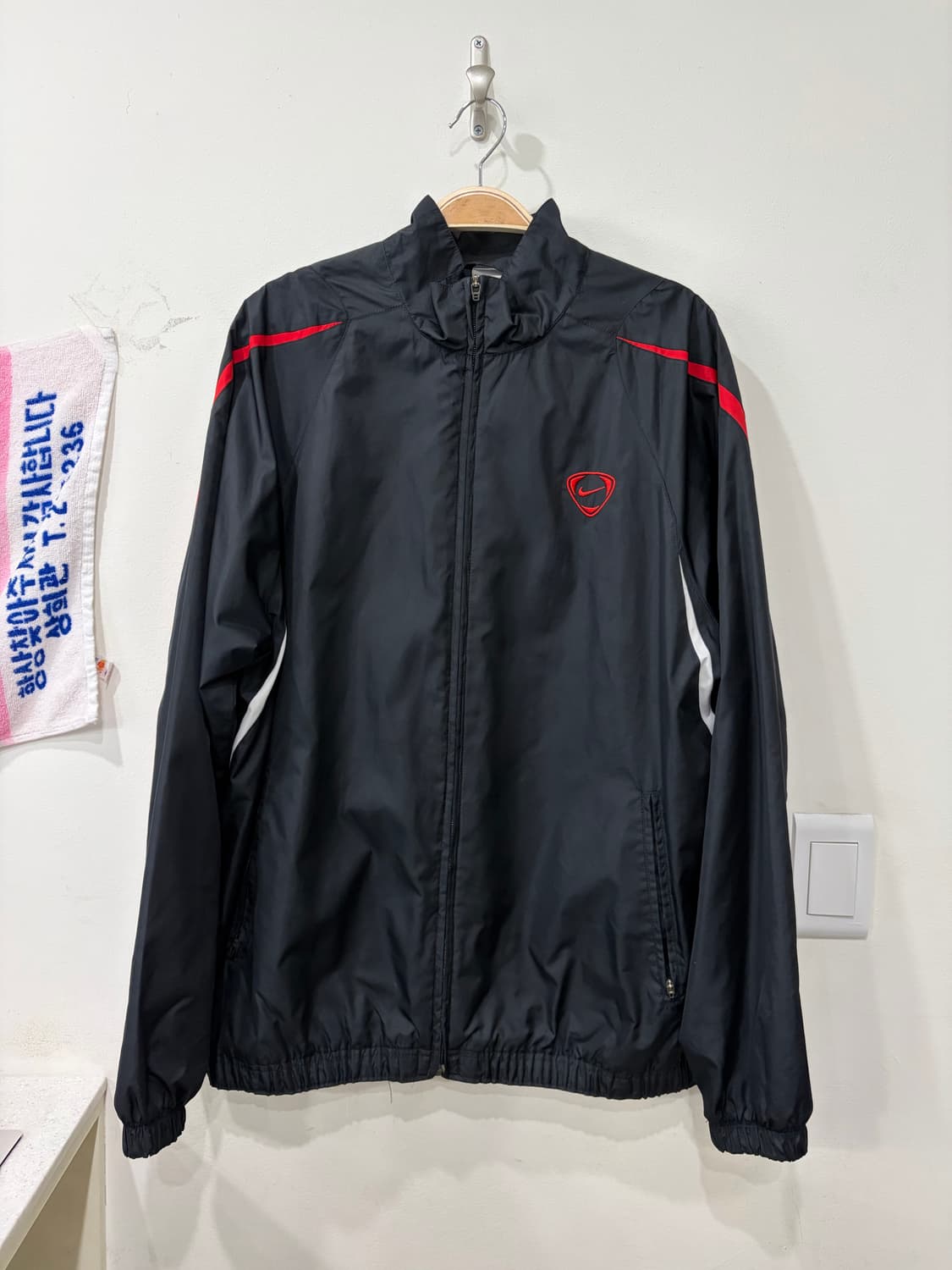 319. 00년대 나이키 바람막이 상품이미지1