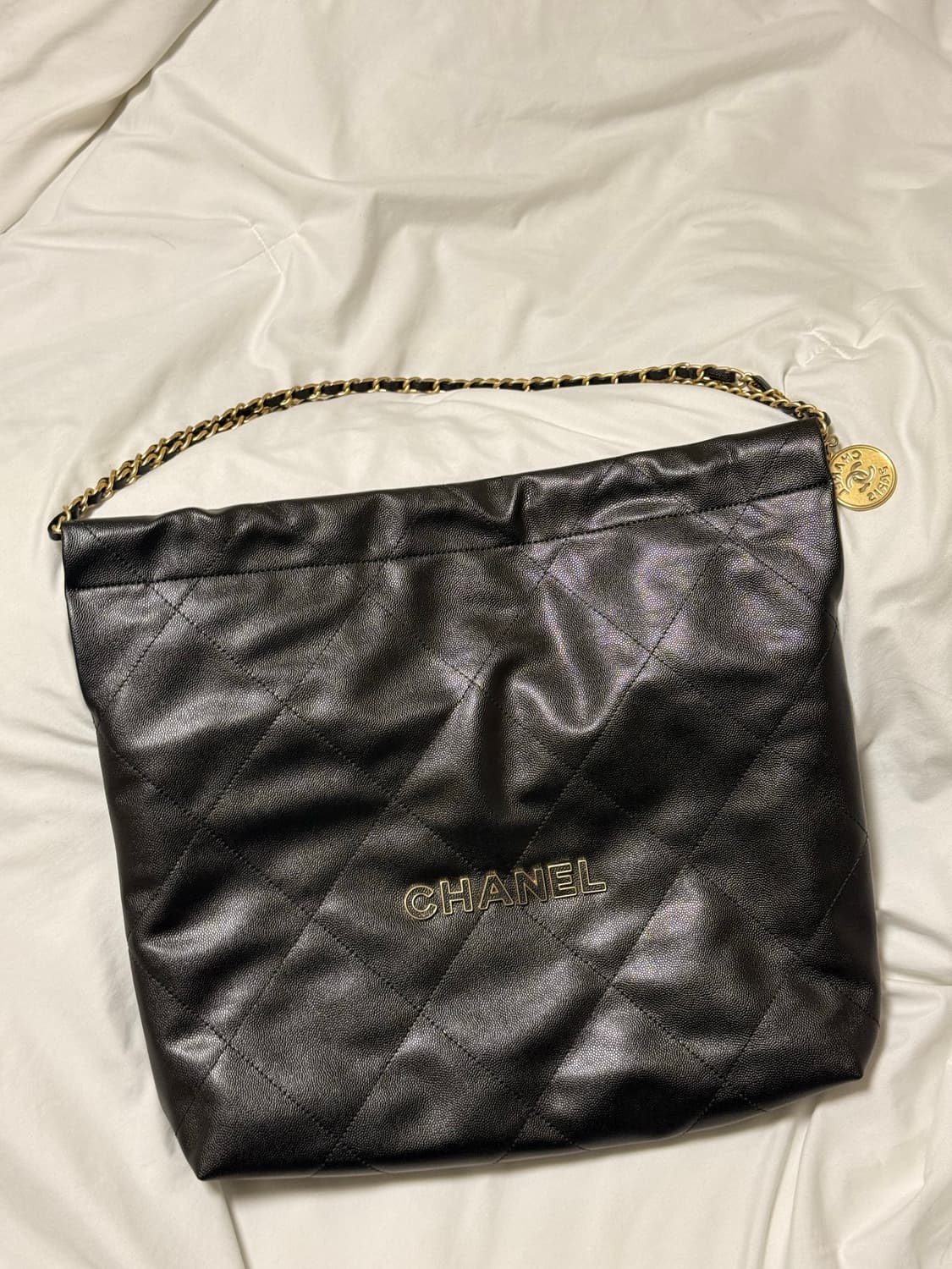 샤넬 22백 블랙 캐비어 스몰 상품이미지1