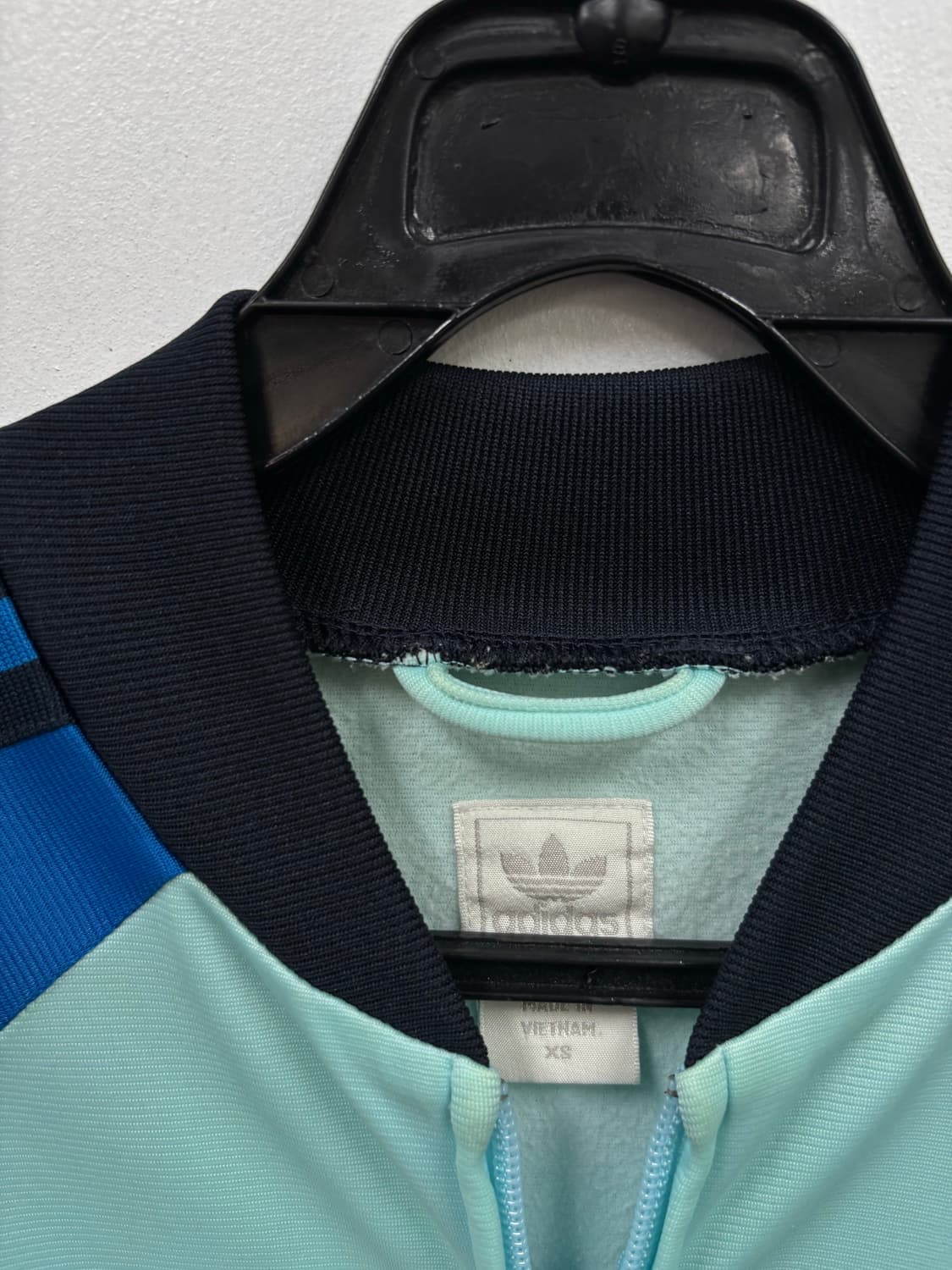 아디다스 유로파 우먼 트랙탑 상품이미지4