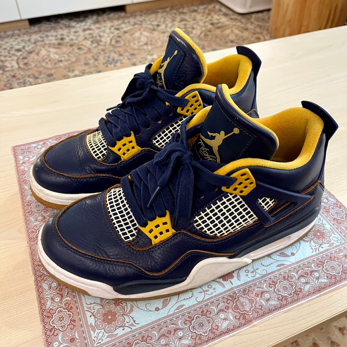 조던4 덩크 프롬 어보브 (255) 상품이미지1