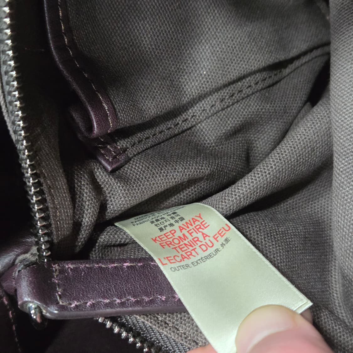 버버리 스모크 체크 호보백 상품이미지8