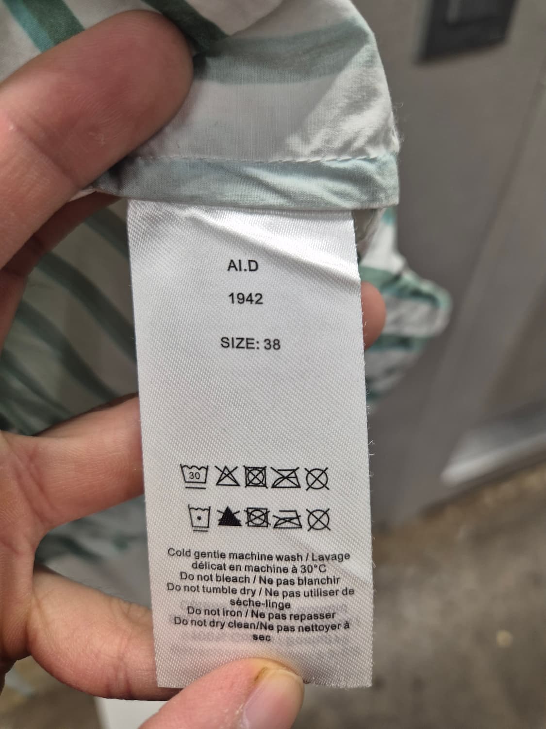 GANNI 스트라이프 프릴 블라우스 38 상품이미지6