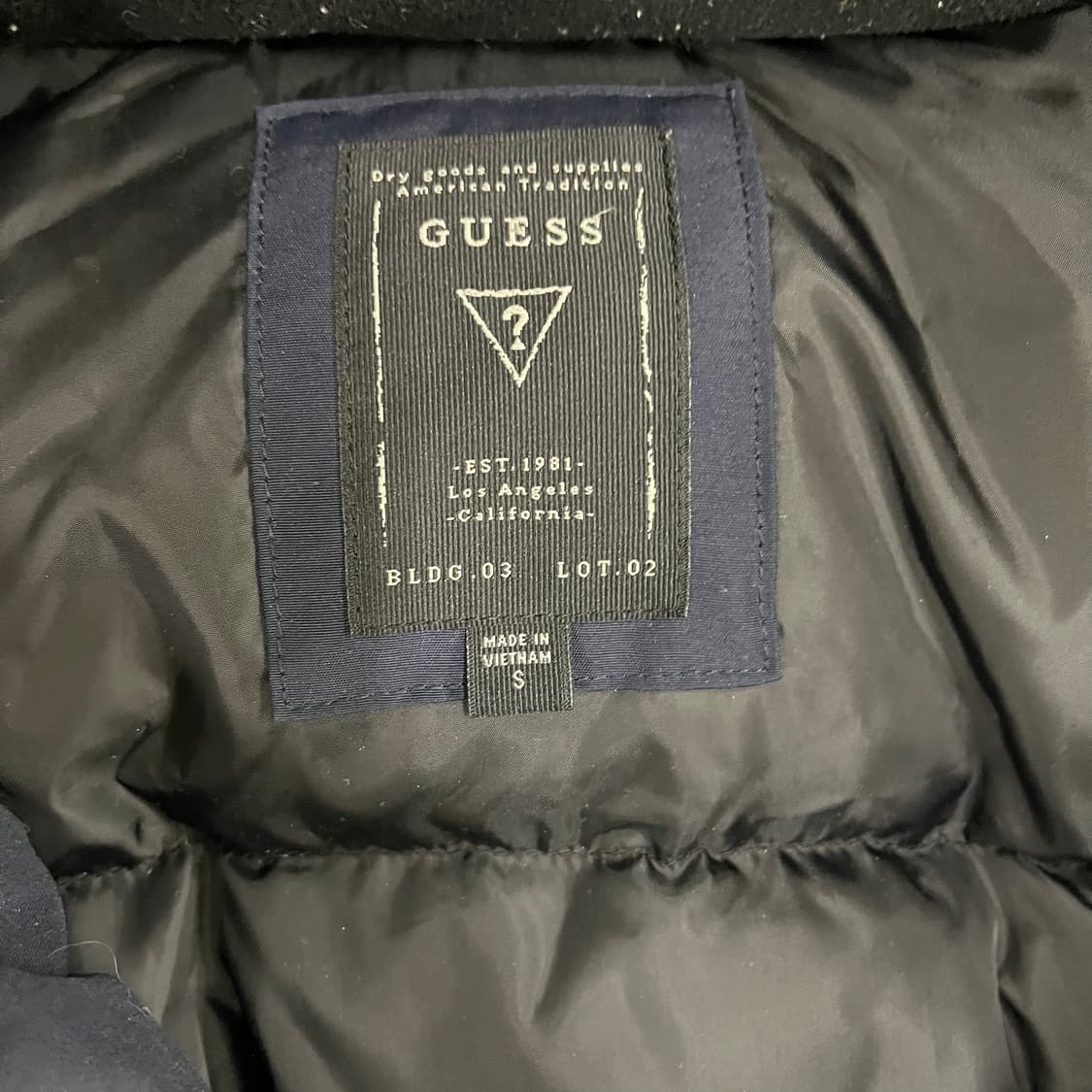 [S] 게스 덕다운 라쿤털 후드 숏 패딩 점퍼 0105M1 상품이미지2