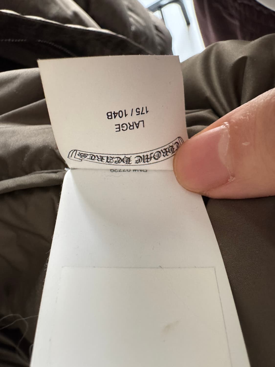 크롬하츠 패딩 올리브 상품이미지3