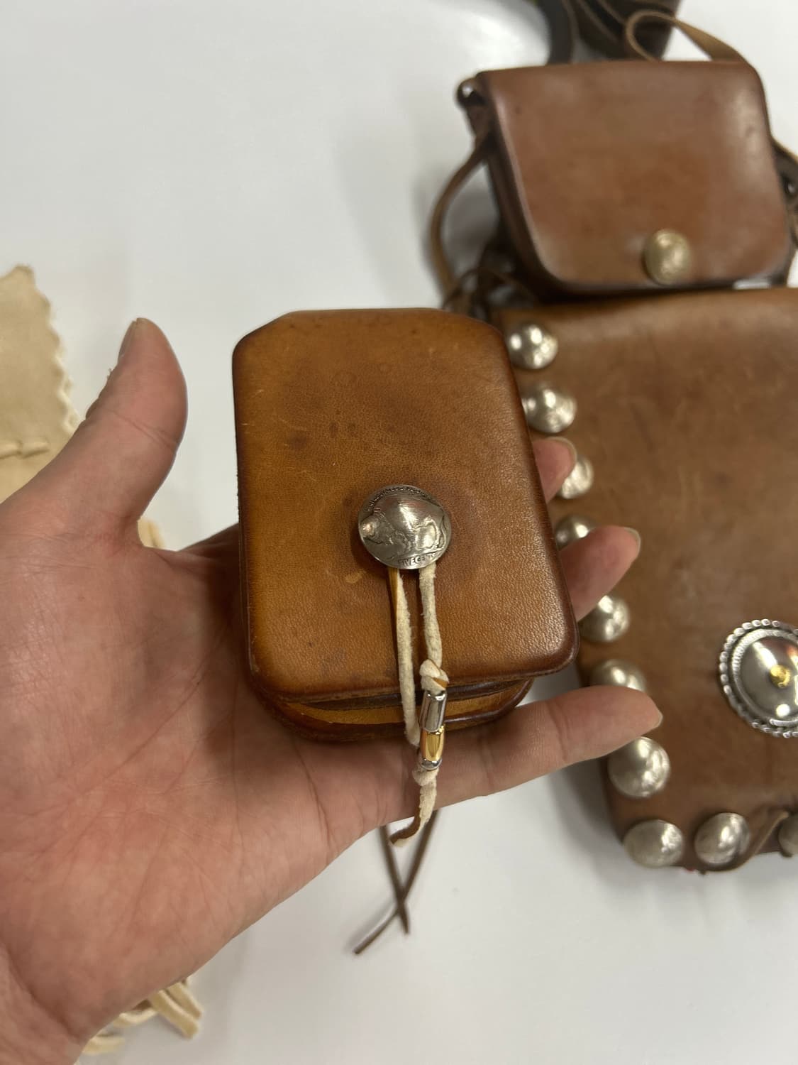 goros 고로스 새들레더 콘초 벨트루프 시가렛 케이스 상품이미지2