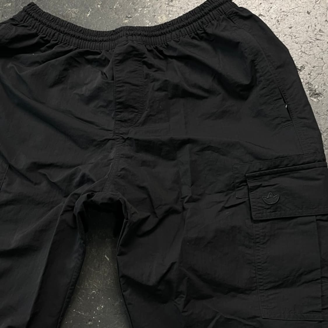 105 아디다스 나일론 카고팬츠  상품이미지2