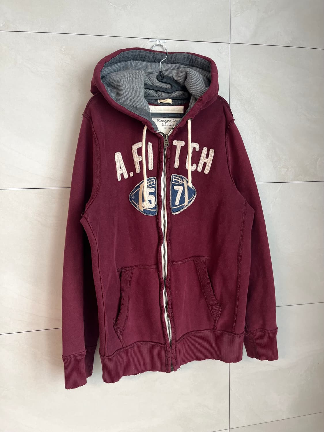 (2XL) 아베크롬비 데미지 디테일 후드집업 버건디 상품이미지1