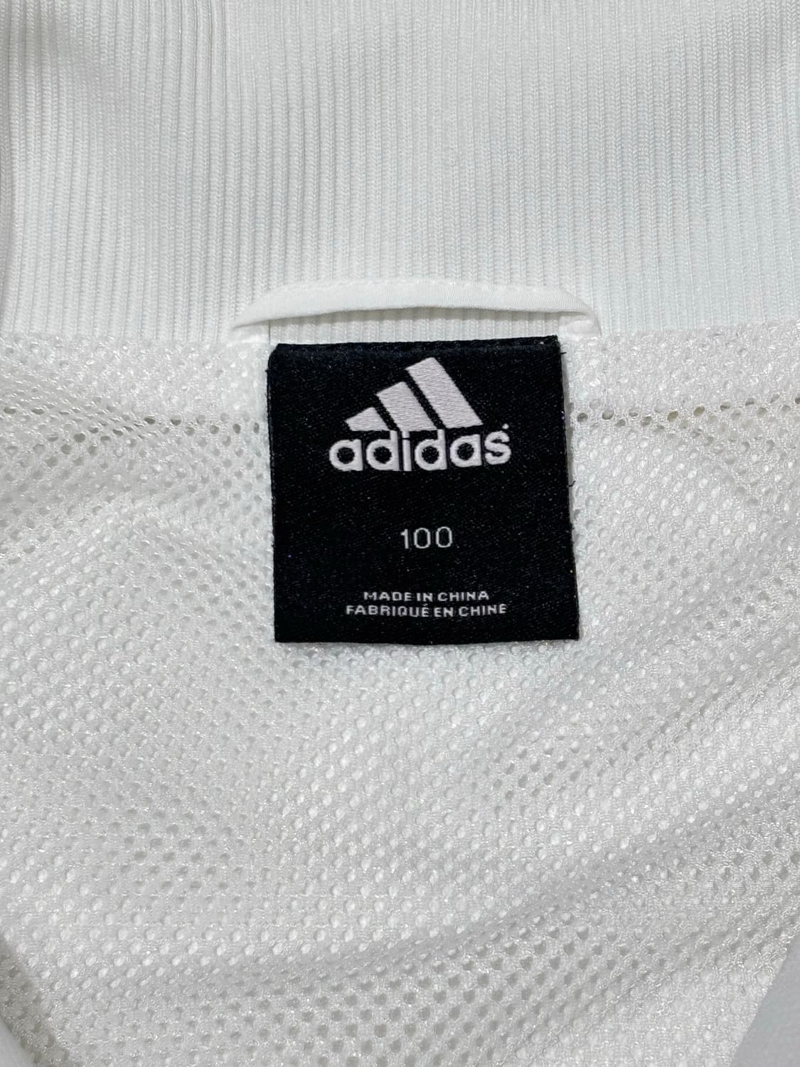 아디다스 00‘s 화이트 스몰로고 삼선 바람막이 상품이미지6