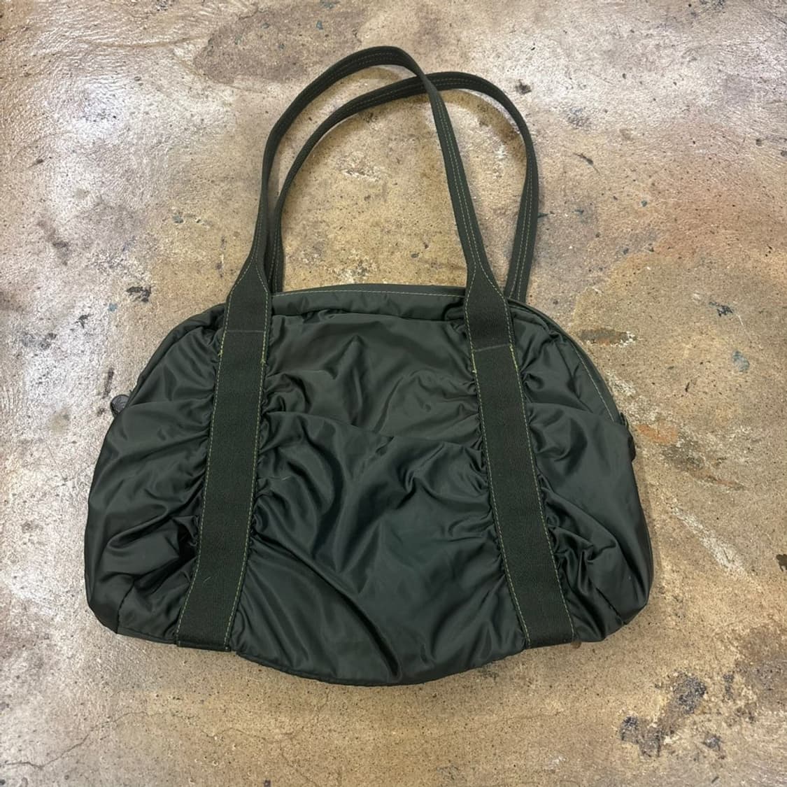 아디다스 y2k 카키 파이어버드 토트백 숄더백 보부상 가방 상품이미지3