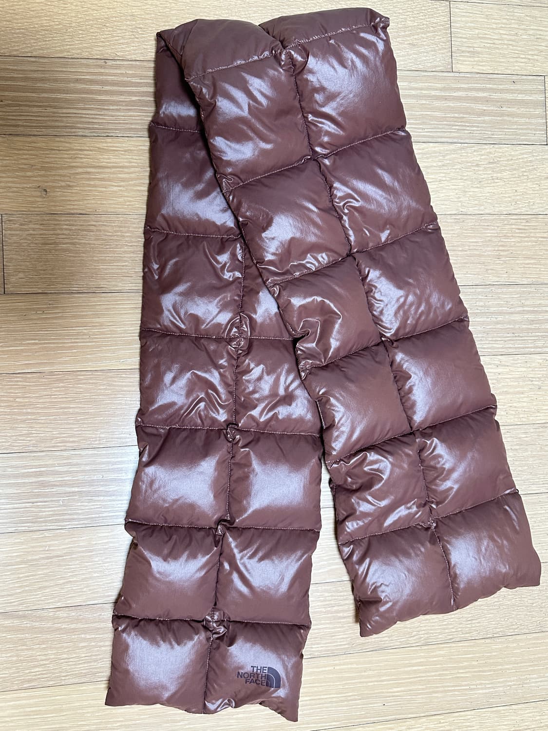 노스페이스 갈색 패딩 목도리 상품이미지3