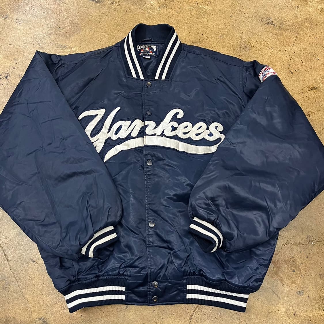 [정품/XL] 쿠퍼스타운컬렉션 마제스틱  양키스 네이비 야구 점퍼 b18 상품이미지2