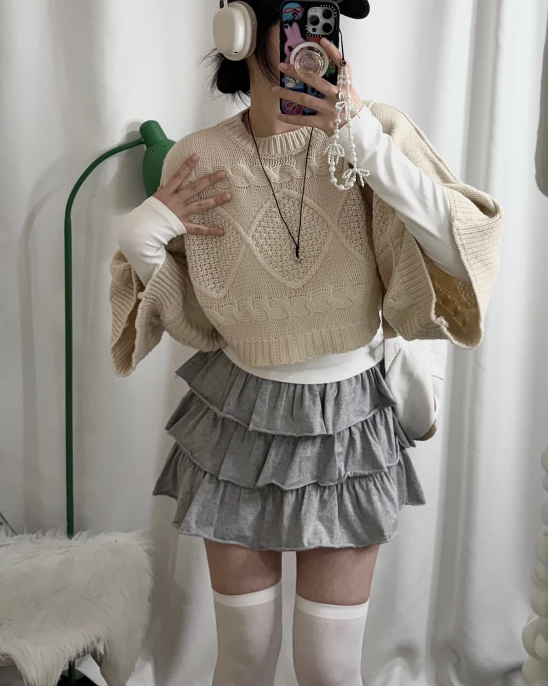 베이지 꽈배기 크롭 니트 상품이미지1