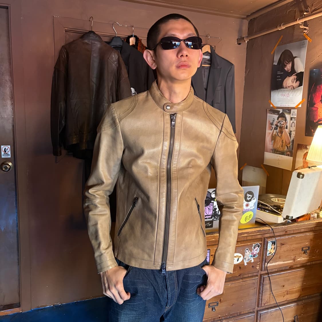 Armani 2-Way Zipped Leather Jacket 상품이미지3