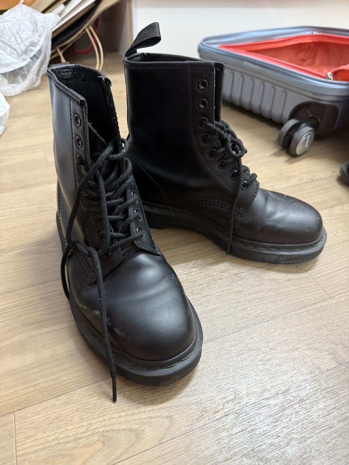 닥터마틴 1460모노 8홀 무광 블랙 상품이미지1