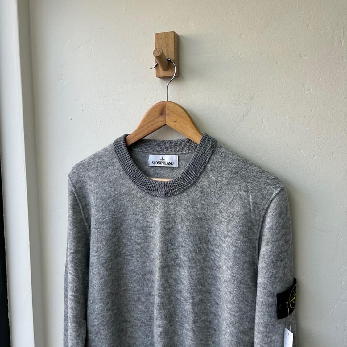 16134 - 스톤아일랜드 와펜 울 니트 (울 50%) 상품이미지1