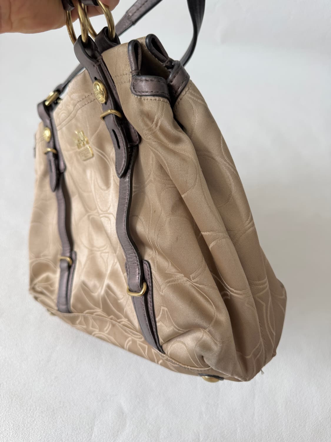 코치(COACH) 모노그램 숄더백 상품이미지4