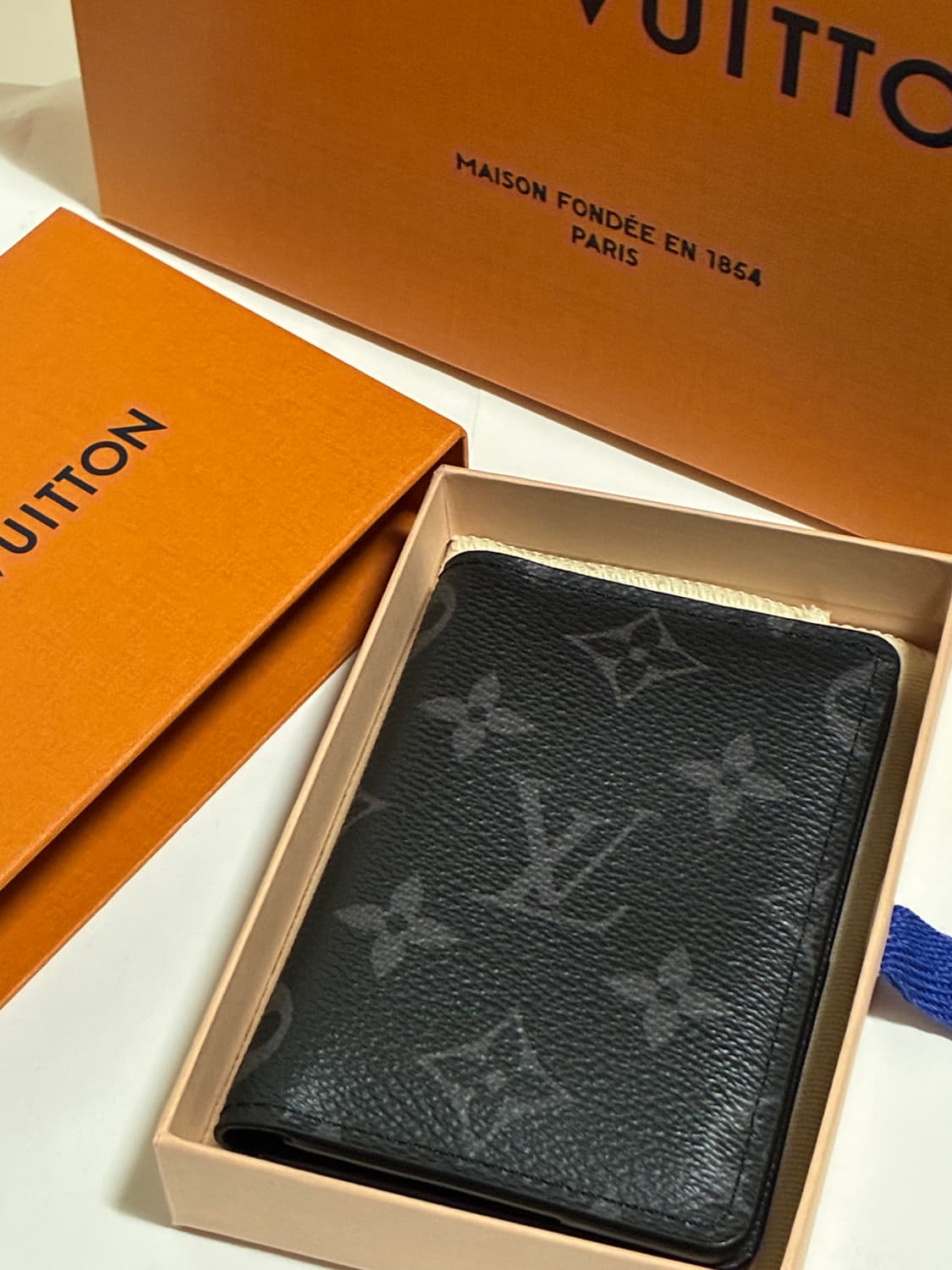 [정품/풀구성] 루이비통 모노그램 이클립스 카드지갑 상품이미지2