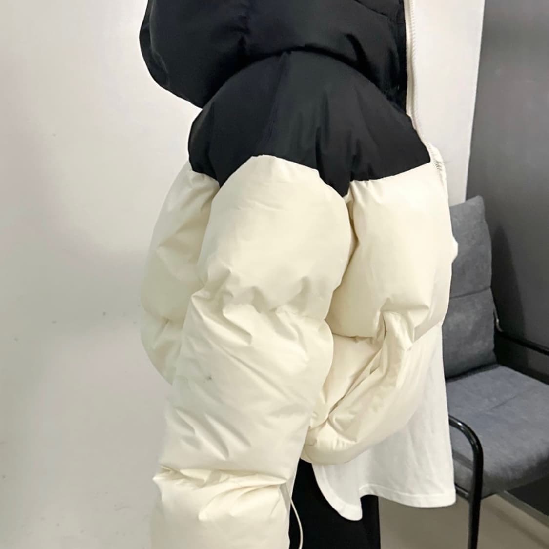 배색 후드 패딩 상품이미지3