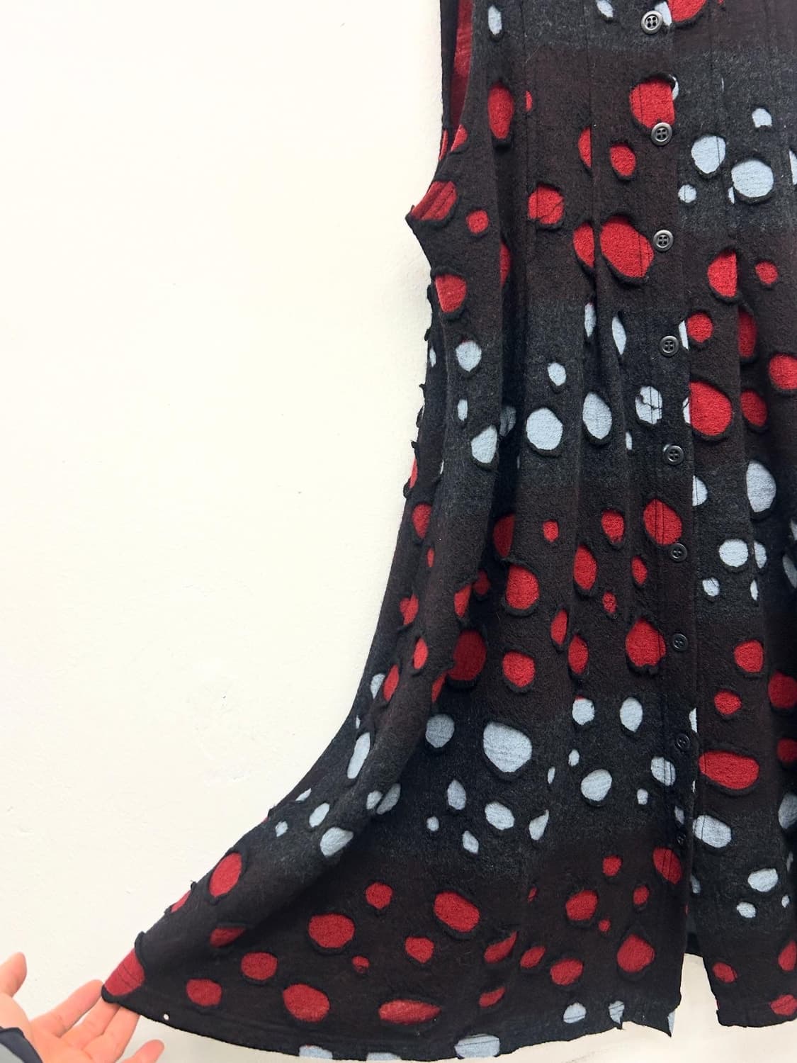 INTERLINEAIRE 블랙 도트 민소매 울 원피스 (JPN) 상품이미지3