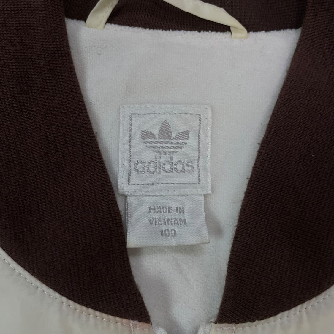 아디다스 불꽃 로고 크림 브라운 배색 트랙 자켓 대장급 상품이미지5