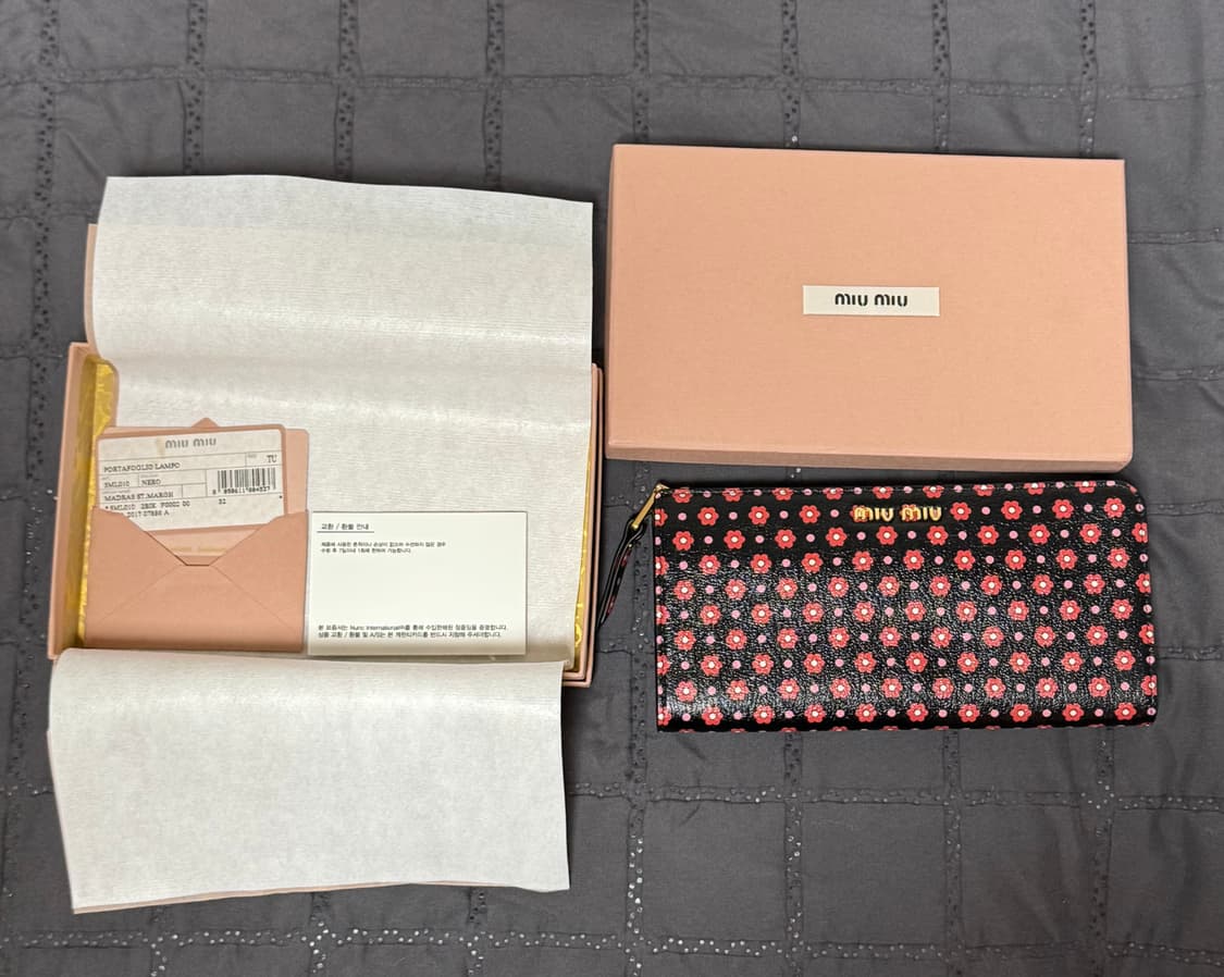 미우미우 마드라스 플라워 프린트 장지갑 상품이미지3