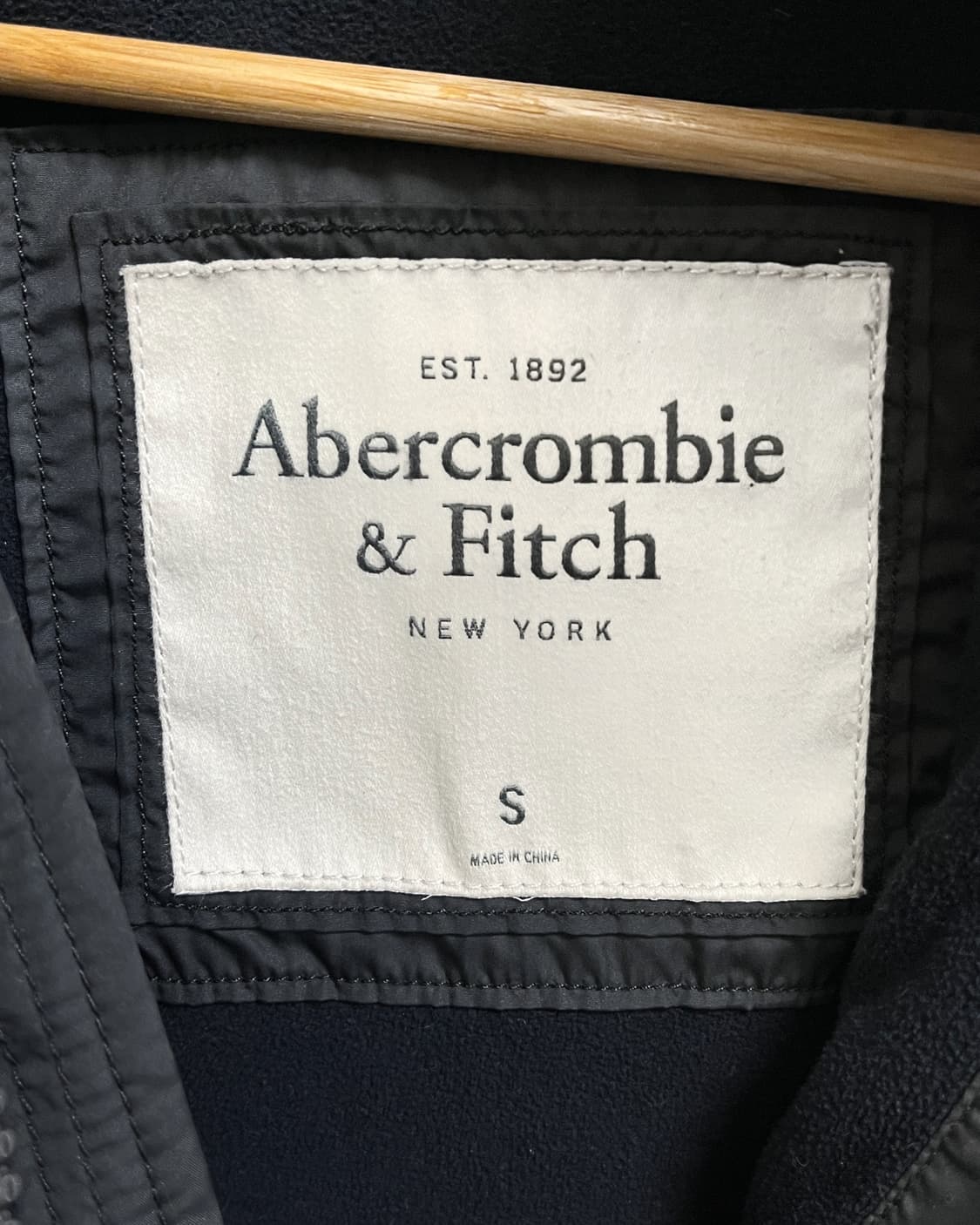 아베크롬비 덕다운 네이비 패딩 상품이미지7