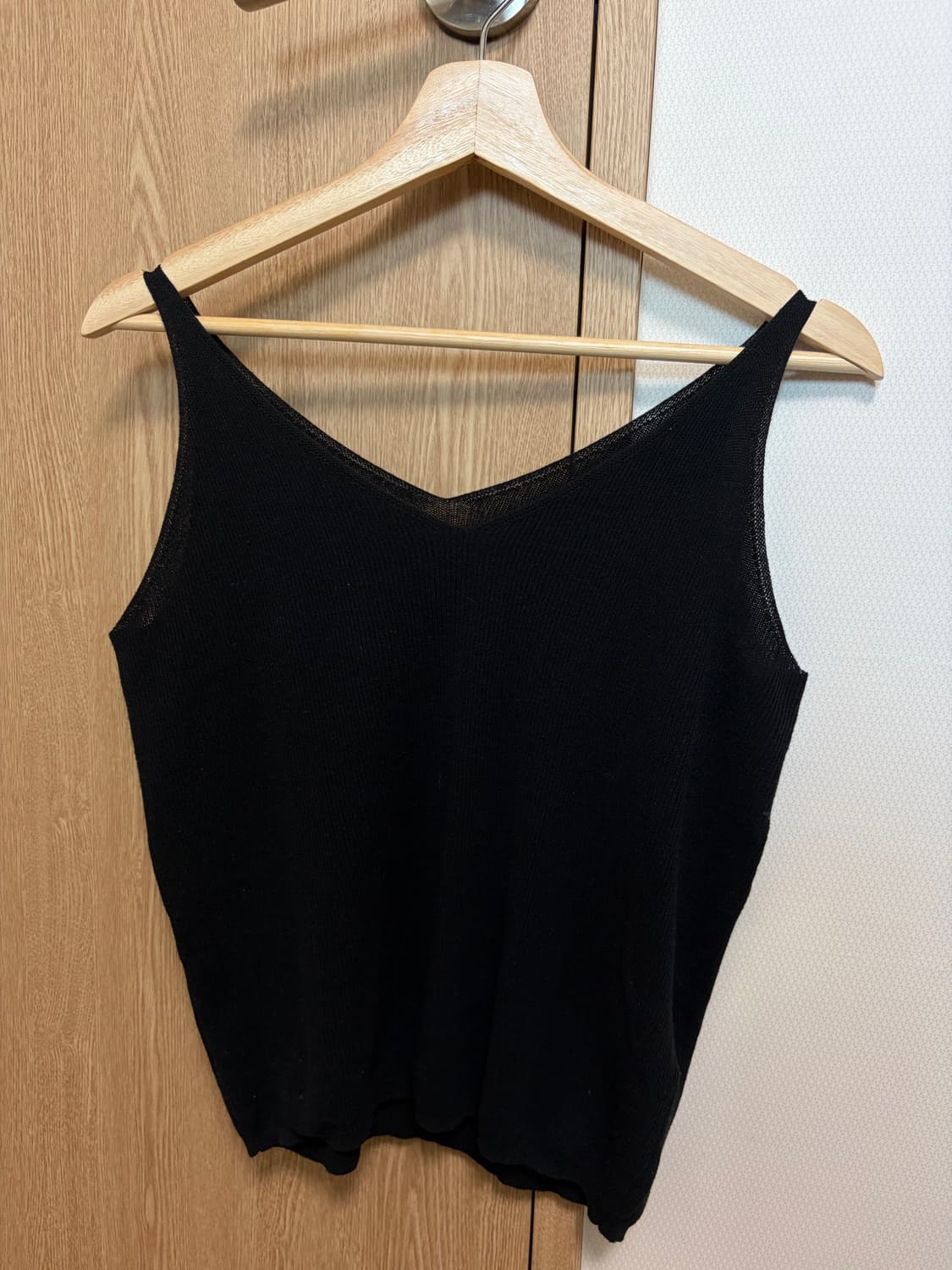 에잇세컨즈 슬리브리스 상품이미지1