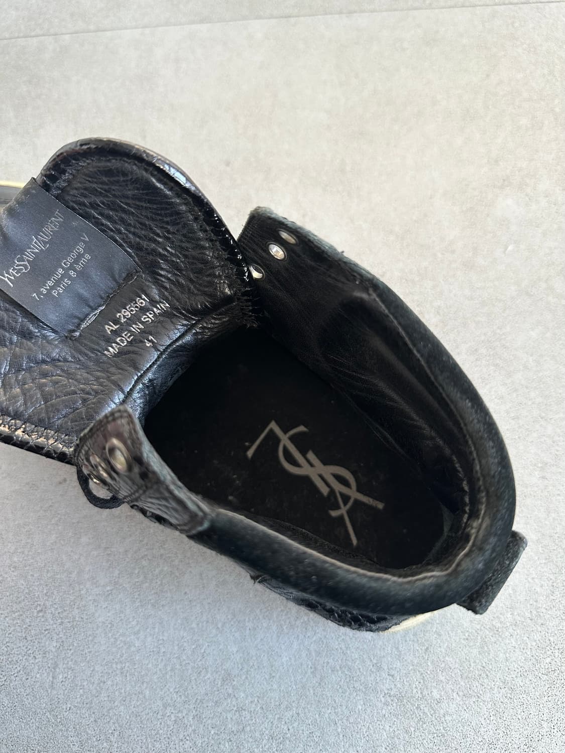 생로랑 블랙 파이톤 레더 하이탑 스니커즈 상품이미지5