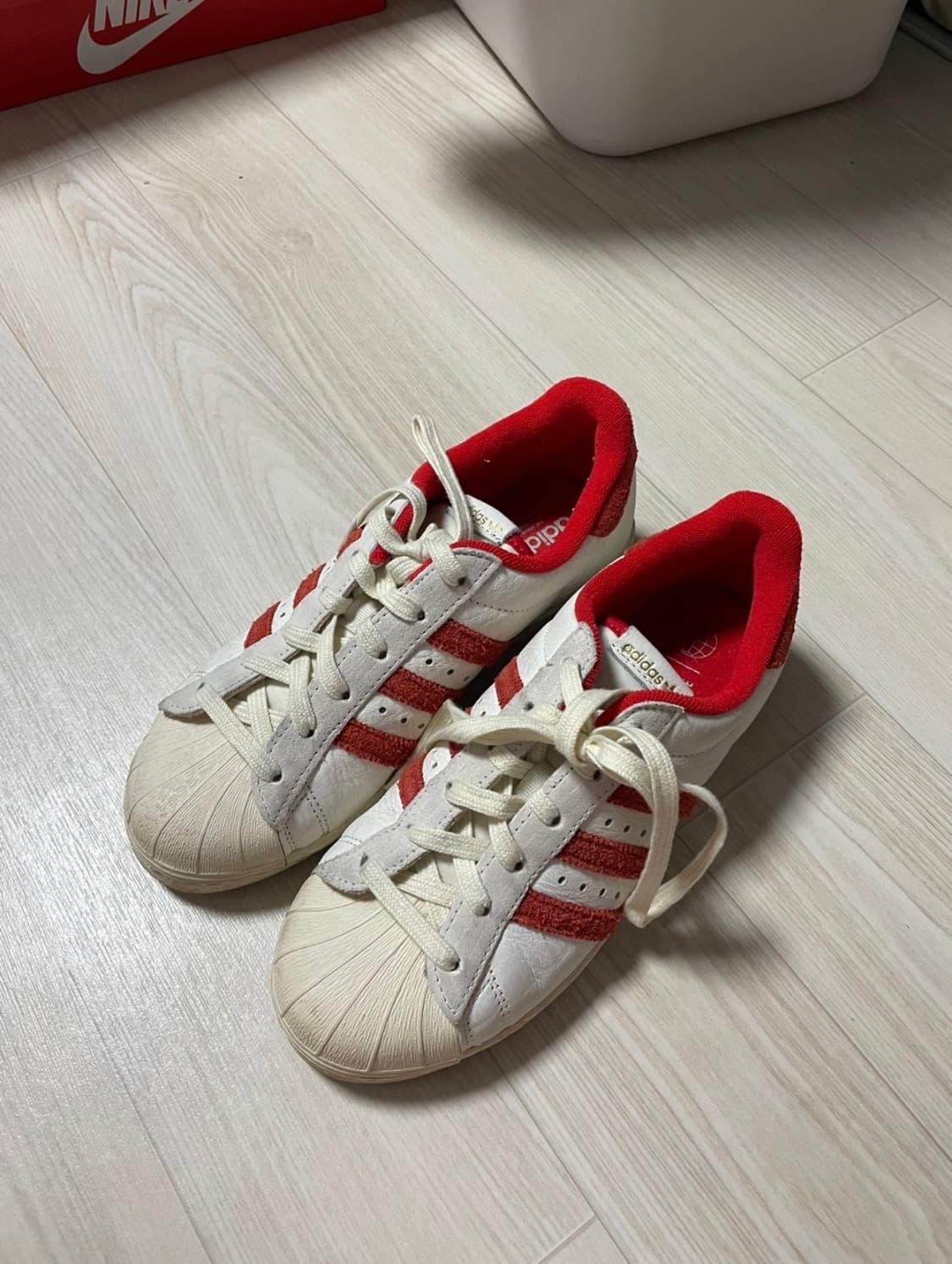 아디다스 슈퍼스타 상품이미지1