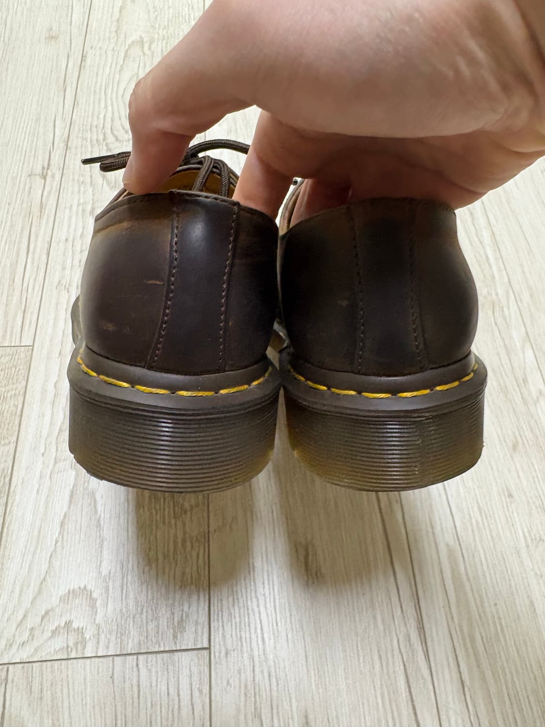 닥터마틴 1461 3홀 크레이지홀스 250 상품이미지5