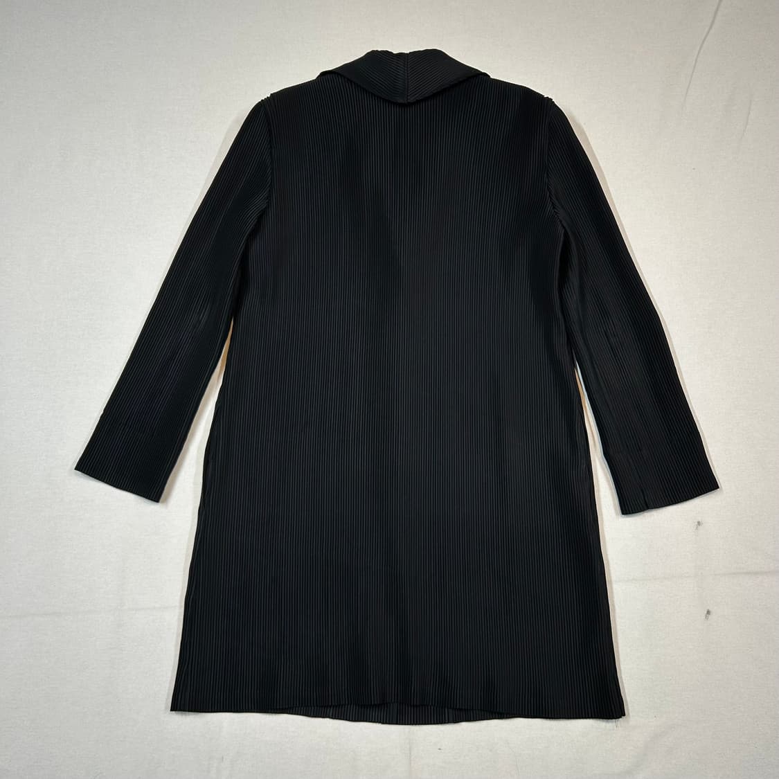 2) 이세이미야케 플리츠 버튼 자켓 코트 블랙 상품이미지6