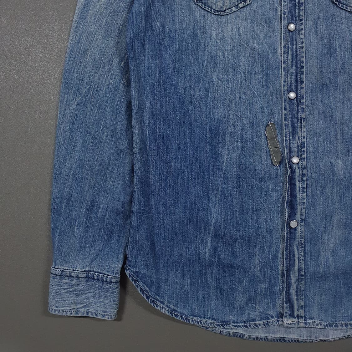 M (95) 디젤 디스트로이드 패치 투포켓 워싱 웨스턴 데님 셔츠 상품이미지3