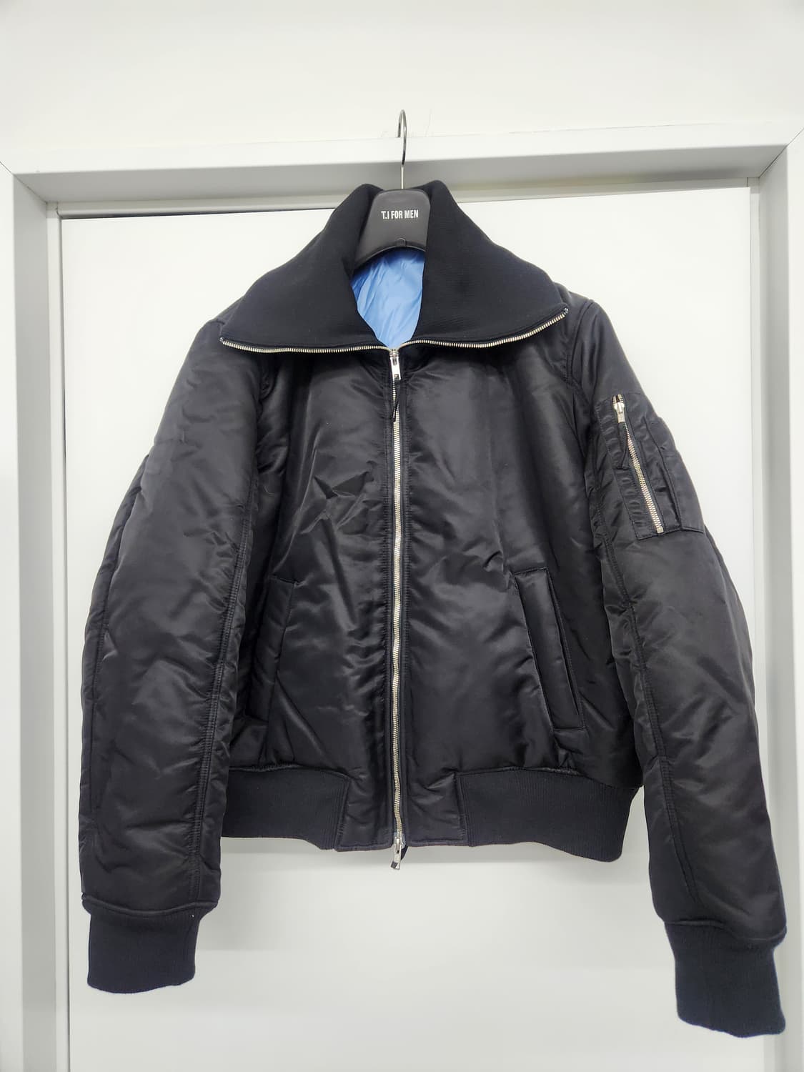 라벨아카이브 나일론 봄버 점퍼 블랙(2사이즈) 상품이미지4