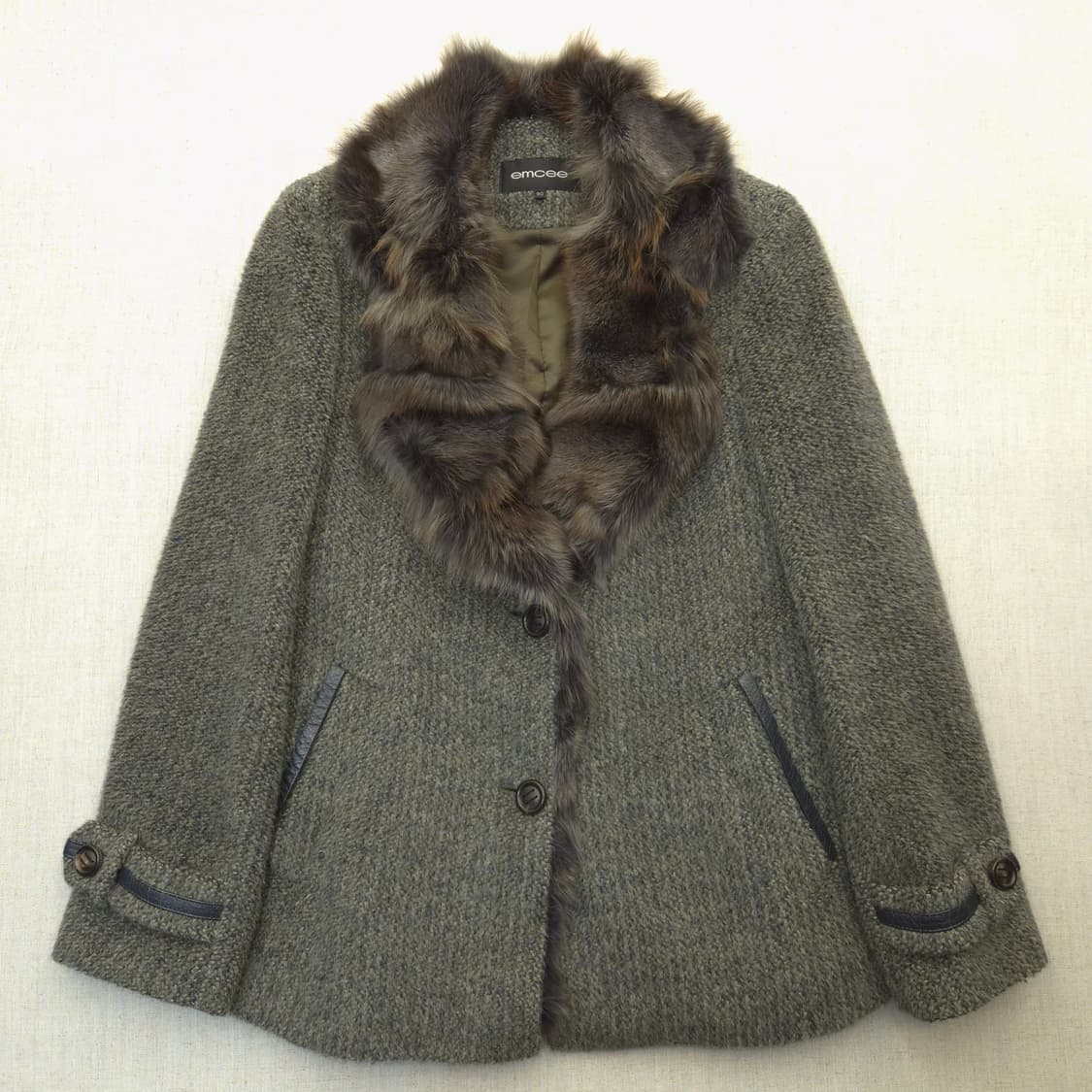 emcee 폭스 트리밍 모직 자켓 상품이미지1