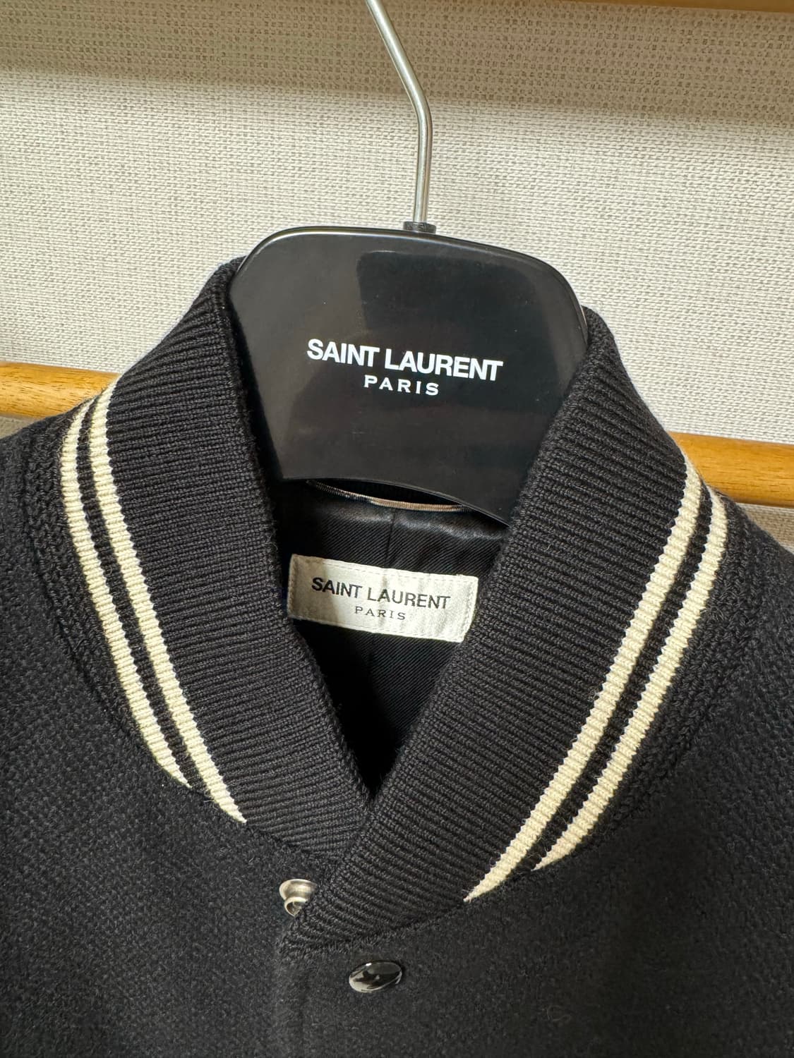 생로랑 테디자켓 블랙 50 상품이미지3