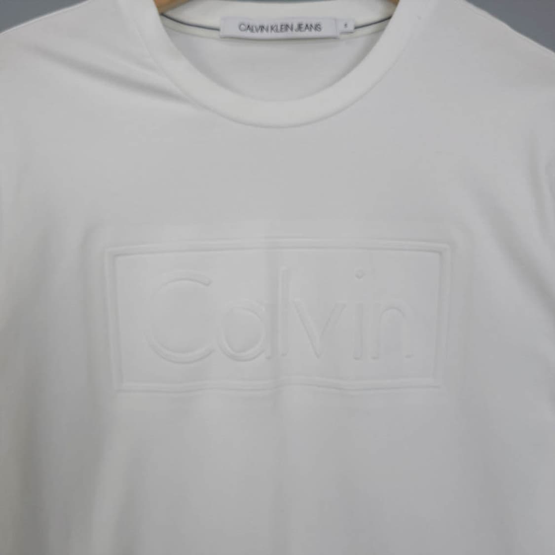 캘빈클라인진 Calvin Klein Jeans 엠보 맨투맨 S 상품이미지2