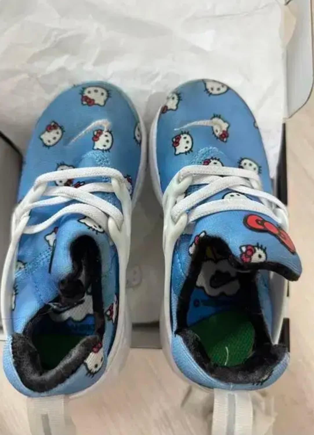 나이키 프레스토 x 헬로키티 td160 상품이미지2