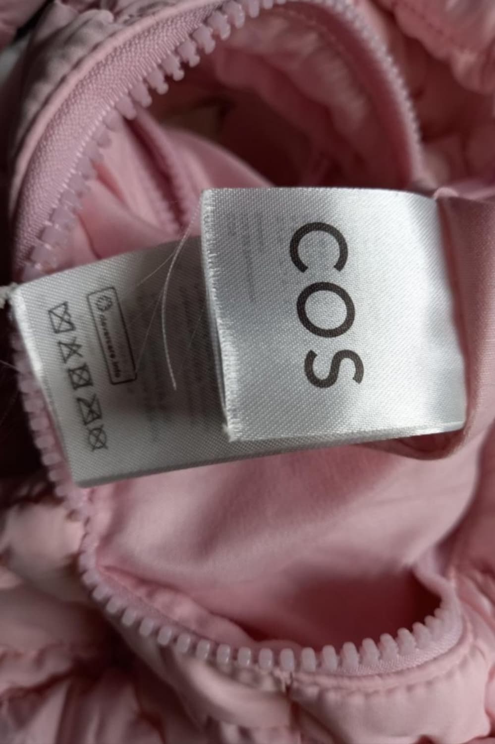 COS 코스 한정판 핑크 퀄팅 패딩 구름 토트백 상품이미지9