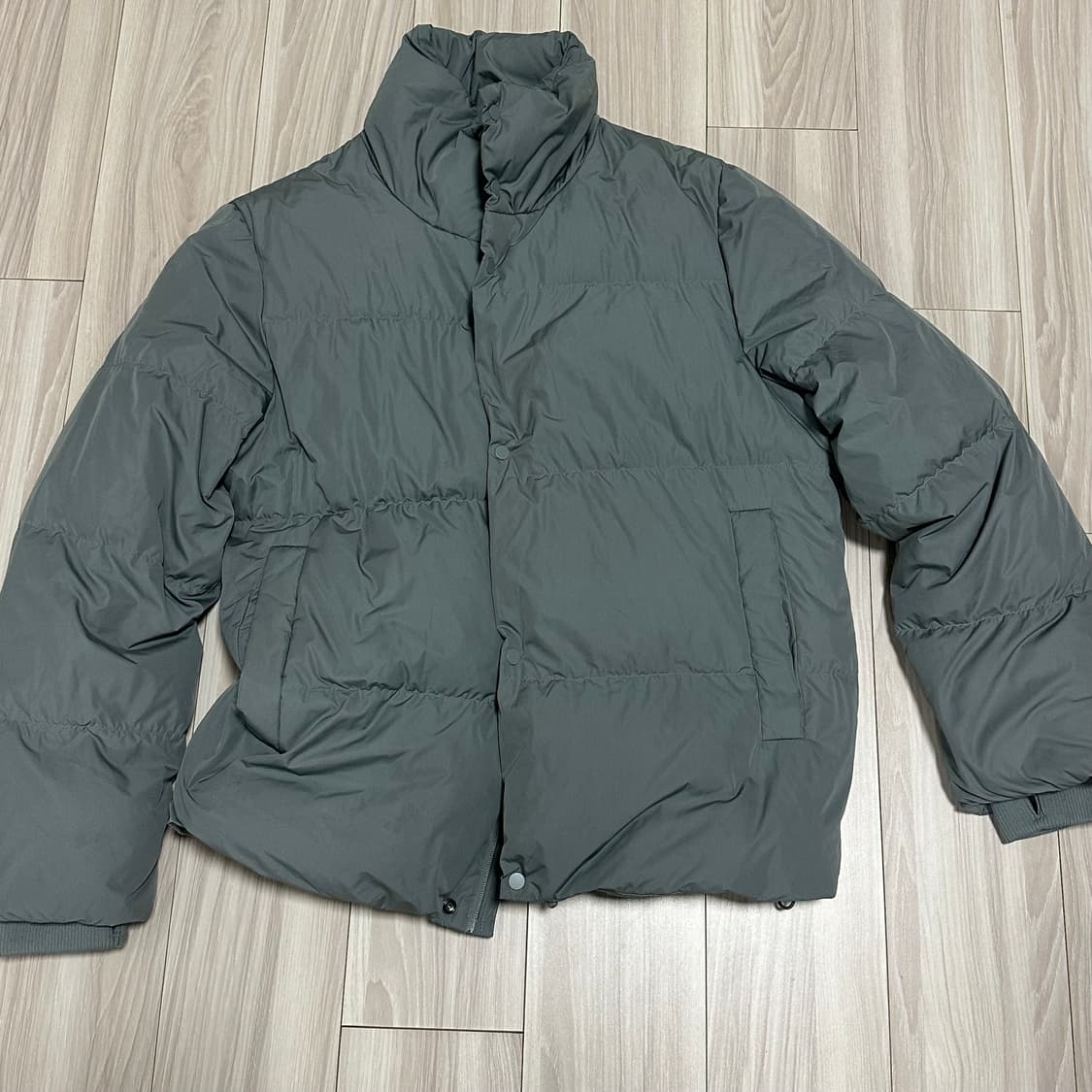 cos 덕다운 패딩 판매 s사이즈 상품이미지6