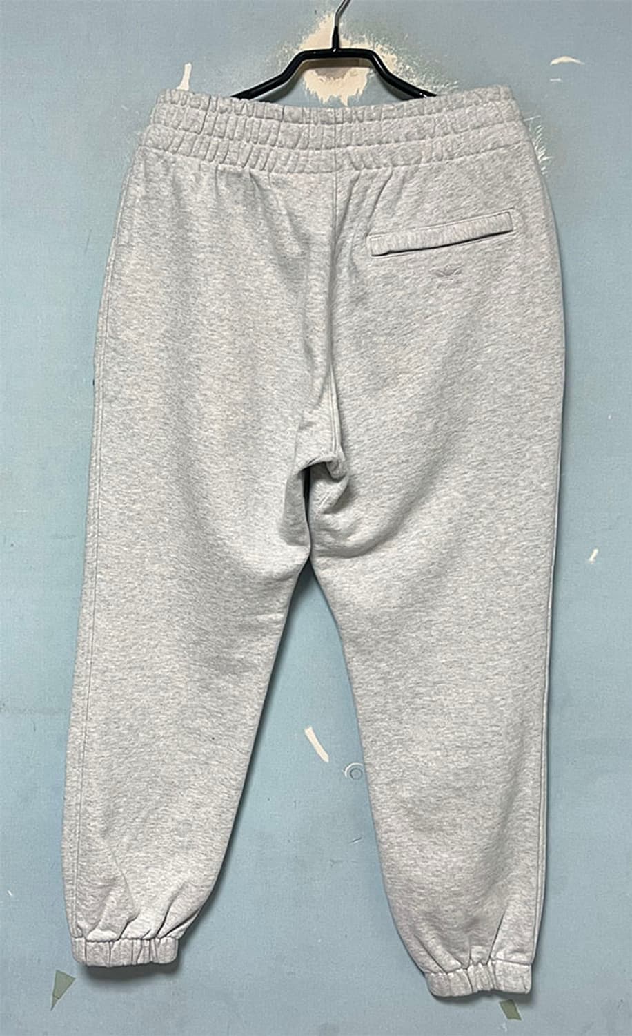 아디다스X퍼렐윌리엄스 휴먼레이스 남자 스웻팬츠 겨울 M 30  상품이미지2