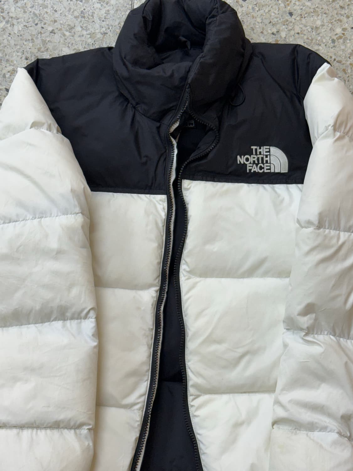 눕시 패딩 상품이미지1