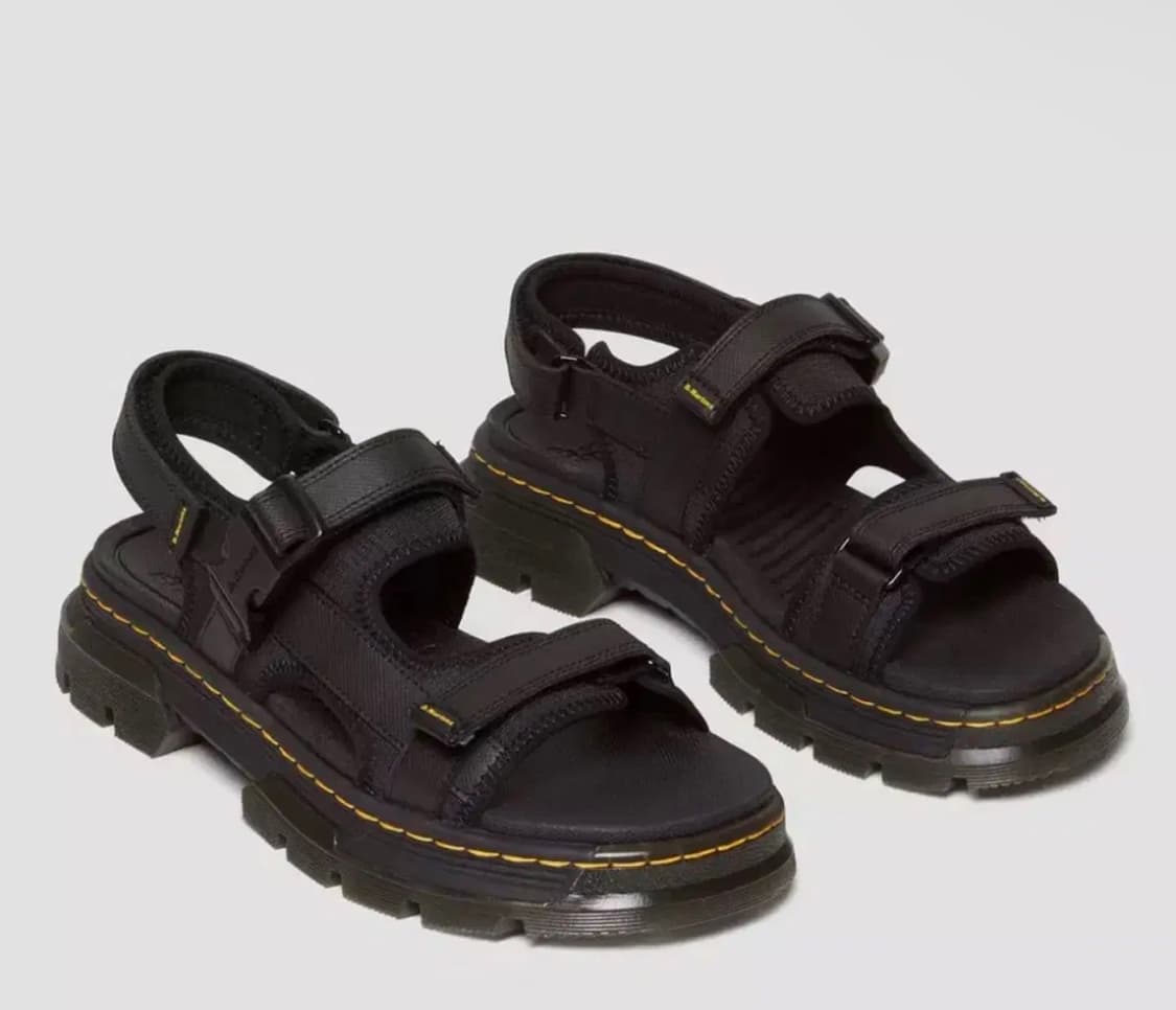[당일 배송] 닥터마틴 샌들 Foster 260 상품이미지1