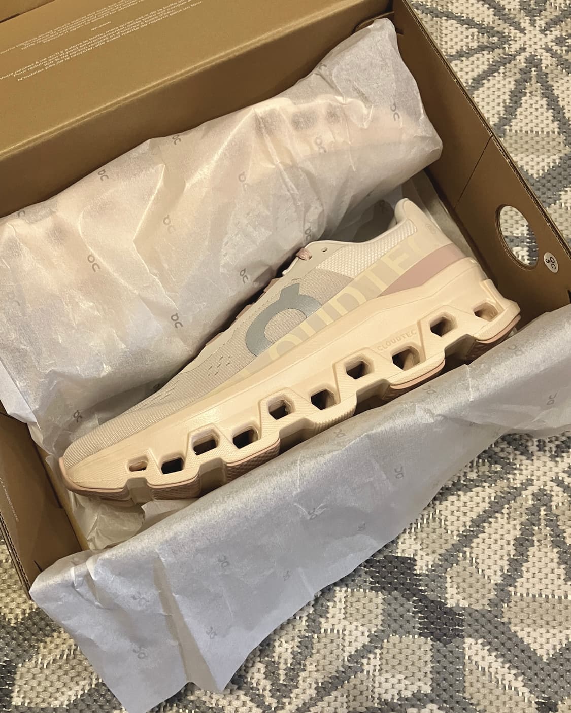 (W270) 온러닝 클라우드몬스터 문 펀 상품이미지2