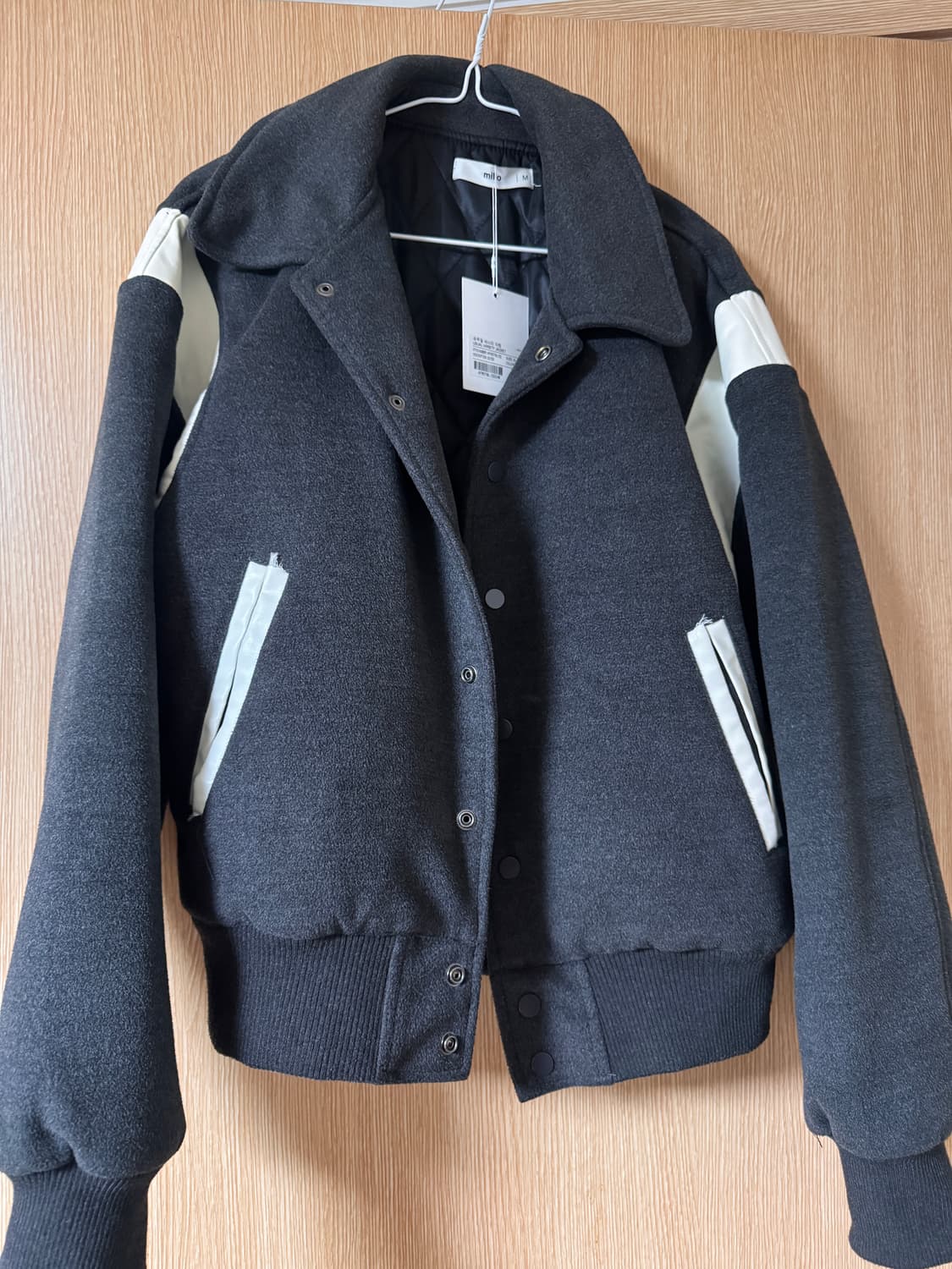 밀로 아카이브 유주얼 바시티 자켓 M사이즈 상품이미지3