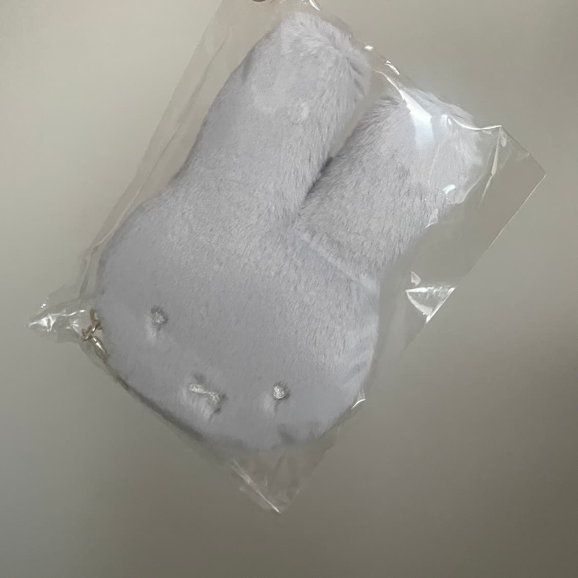 미피 그레이 카라비너 미니 파우치 상품이미지3