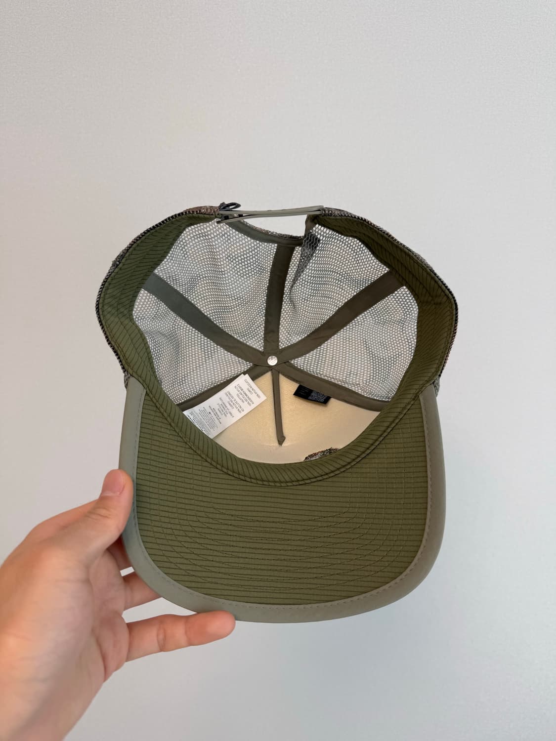 파타고니아 피쉬 로고 트러커 캡 카키 상품이미지2