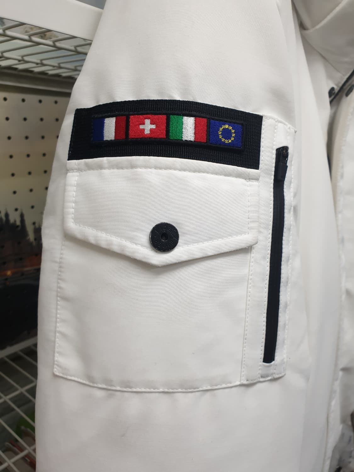 22FW 아이더 스투키 다운자켓 남녀공용 구스패딩 95 상품이미지4