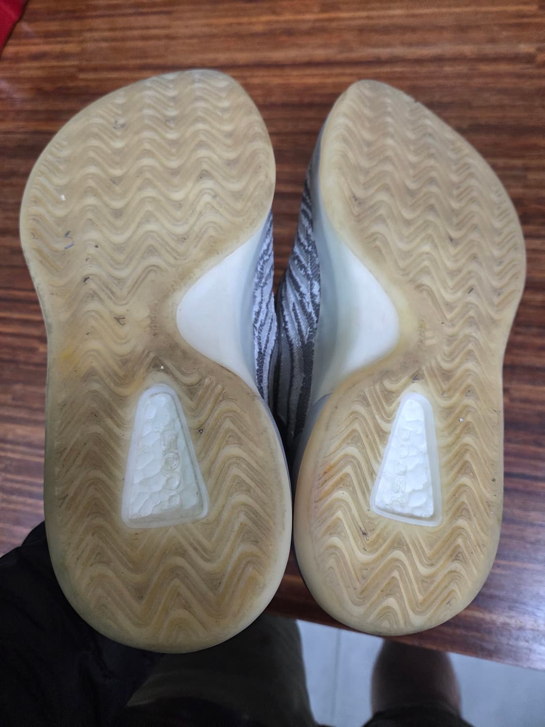 아디다스 이지부스트 퀀텀 라이프 255 상품이미지5